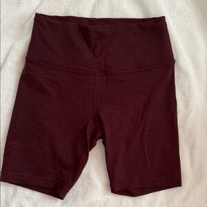 Lululemon Wonder Train Short 8 inch